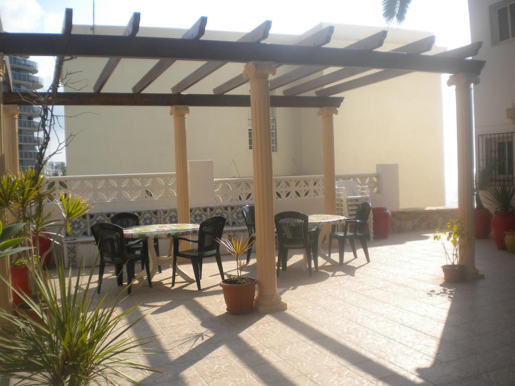Apartamentos Los Pinos カルプ エクステリア 写真